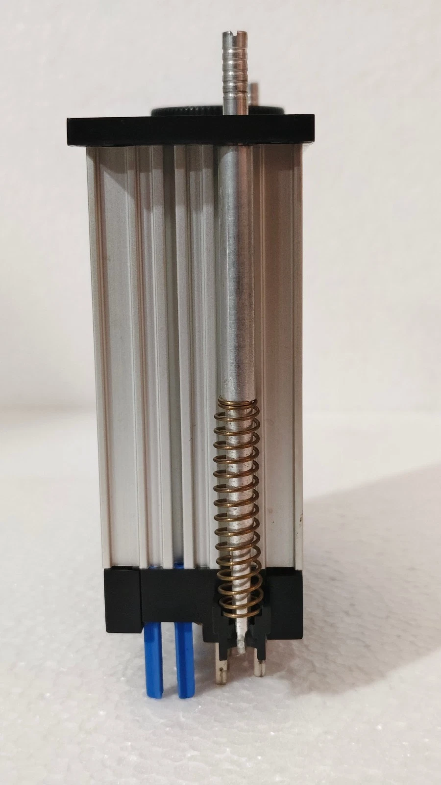 admin/uploads/uploads/Honeywell r7420a1026_.webp